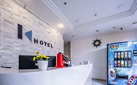 K Hotel 14